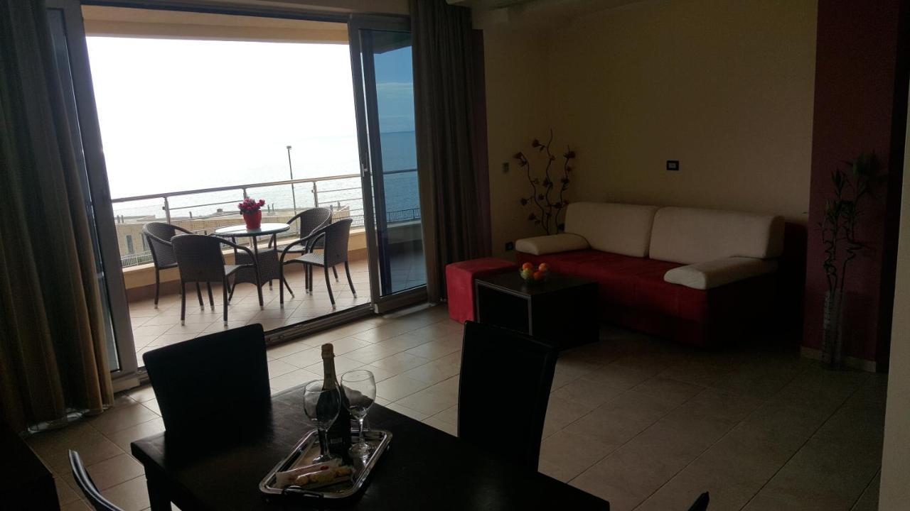 Apartments Rino Lux Sveti Stefan Exterior photo
