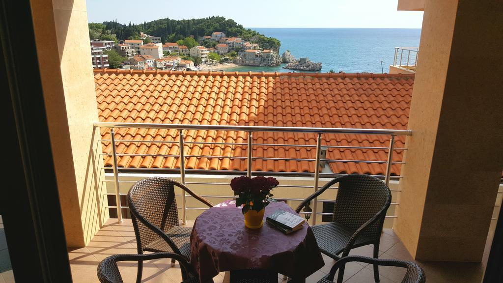 Apartments Rino Lux Sveti Stefan Exterior photo
