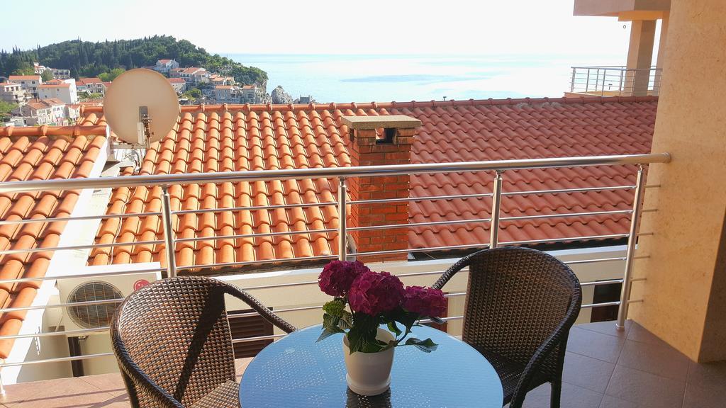 Apartments Rino Lux Sveti Stefan Exterior photo