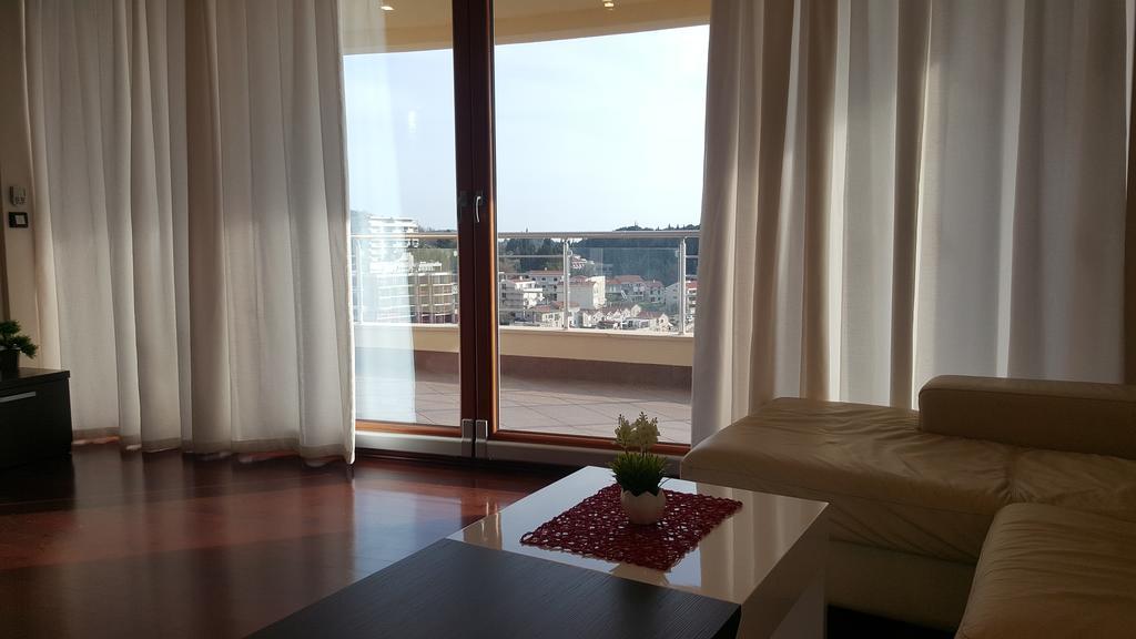 Apartments Rino Lux Sveti Stefan Exterior photo